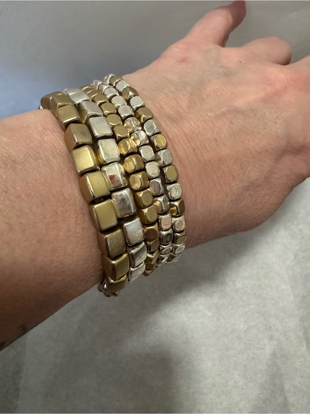 Set of 4 Mixed Metal Beaded Stretch Bracelets – Gold & Silver Tone Cube Beads